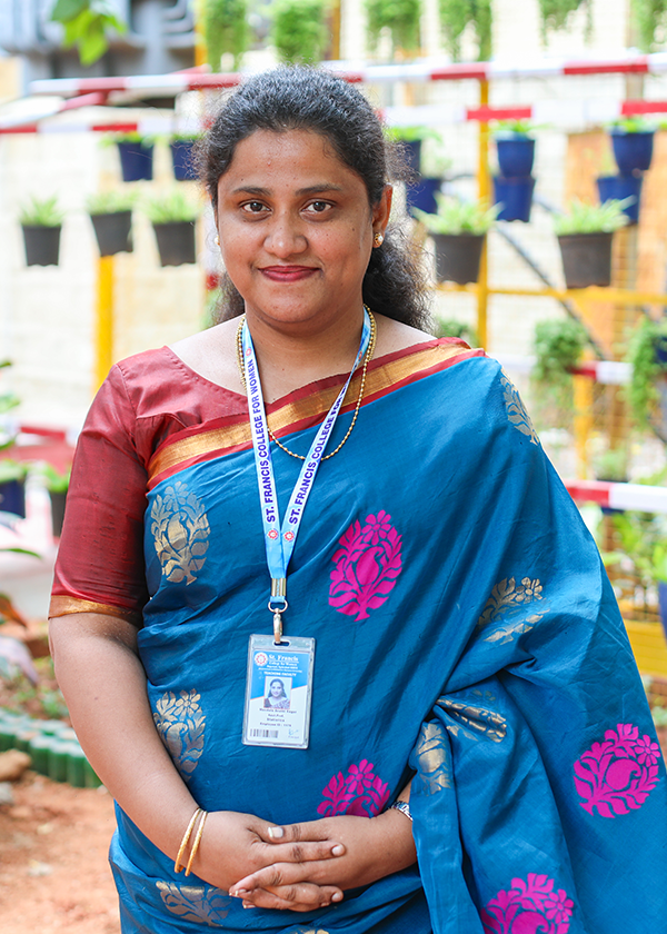 Dr.Alice Ester David